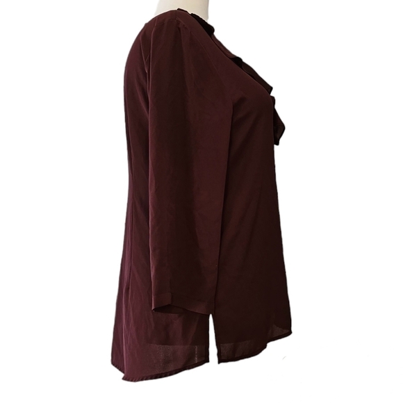 Van Heusen Ruffled Sheer Burgundy 3/4 Sleeve Blouse Size Large - Picture 2 of 6